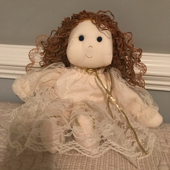 Angel Doll - Picture 1 of 4